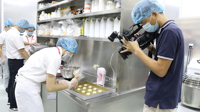 ʯ�����ż��߲ɷ�J9����ֱӪ (1)